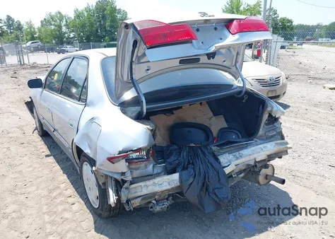 1998 Honda Accord Lx z USA, uszkodzony, nr VIN 1HGCG5645WA148391